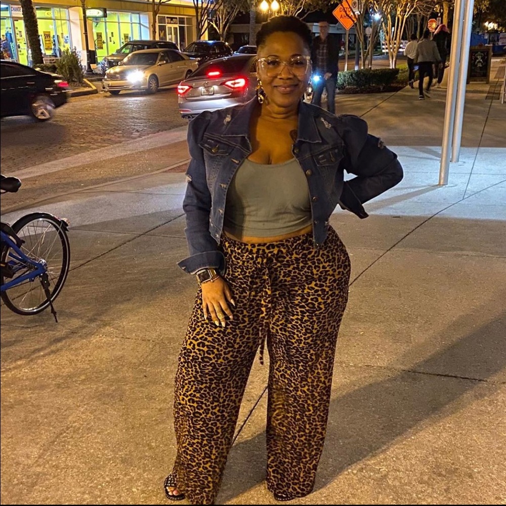 Plus Size Leopard Wide Leg Pants